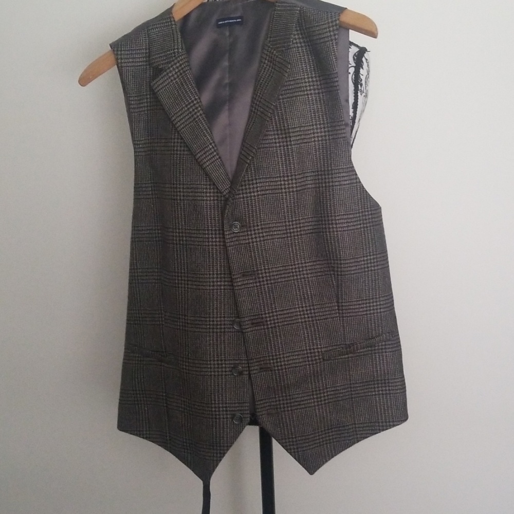 ⬇️NEW GRAY VEST